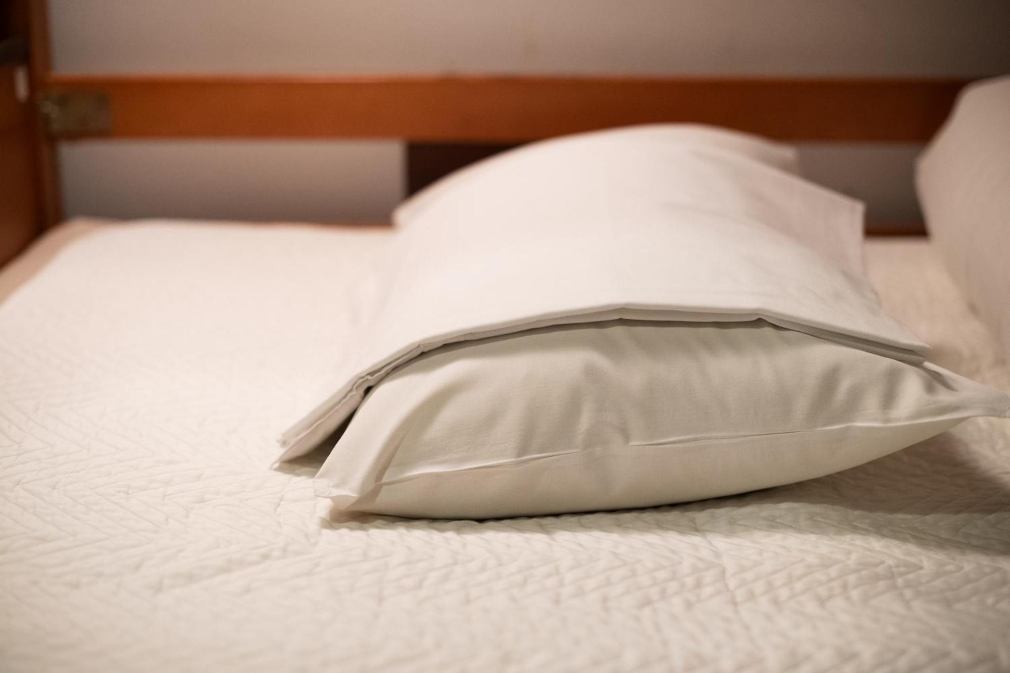 Bed in 6-Bed Female Dormitory Room,1525370107:JPEG